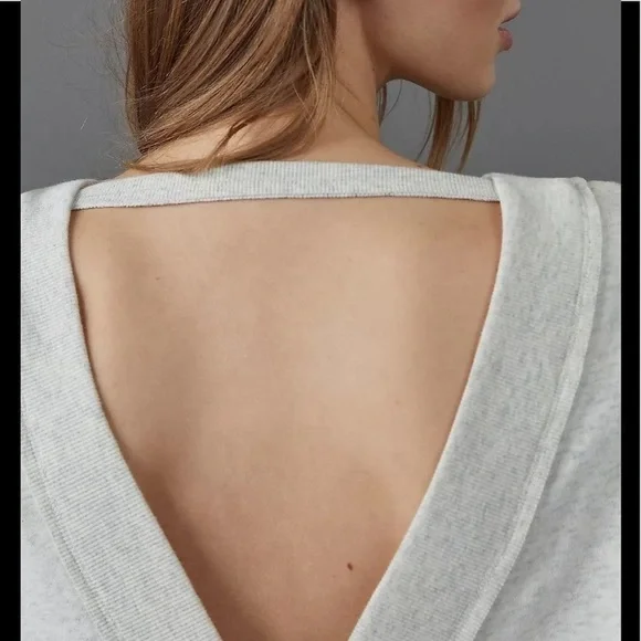 🤍 Pilcro Ryanne crossback sweatshirt - Picture 9 of 9